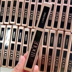 Lancôme Lash Idôle Volumizing Mascara